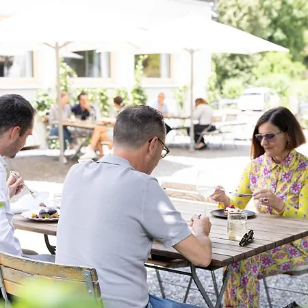 Biohotel Schwanen 4* Bizau